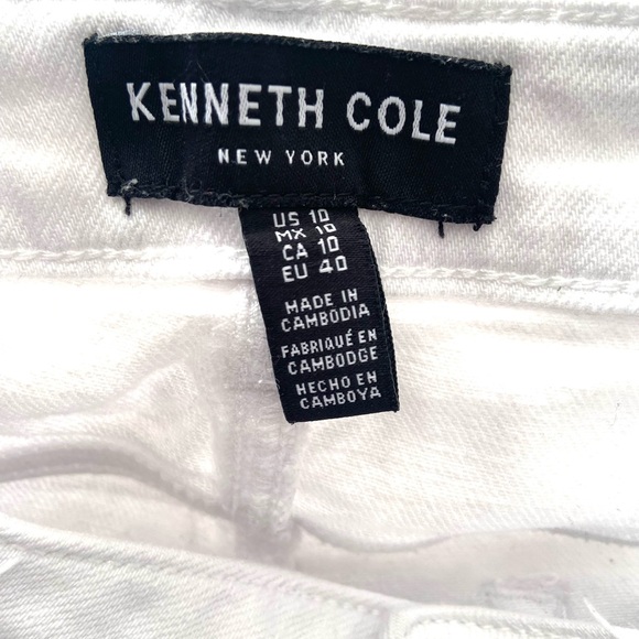 Kenneth Cole NY Jeans White Size US10 button front, 5 pocket Jeans. - Picture 11 of 12